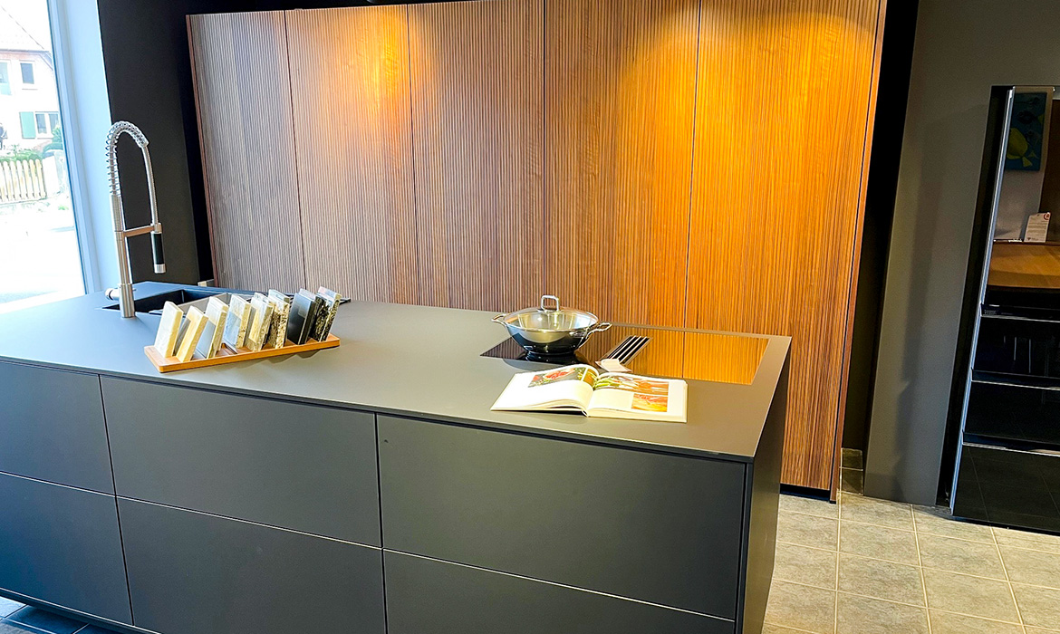 Küche Next125 mit geschlossener Front