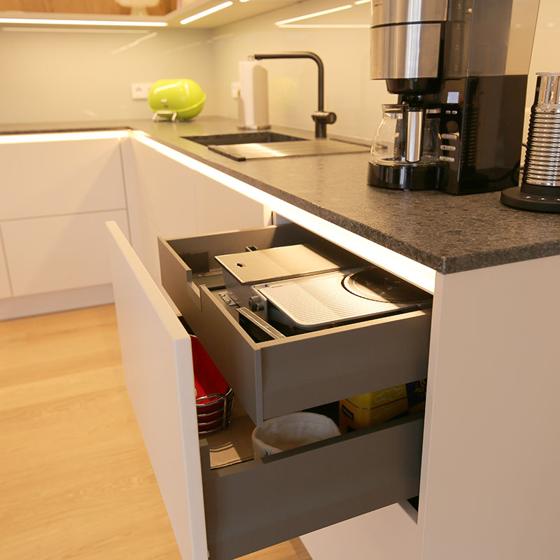 Referenzküche in Hannover AV600 L-Form Detail 01