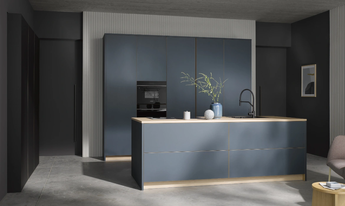 Häcker systemat AV 7080 Rauchblau und AV 7080 Schwarz